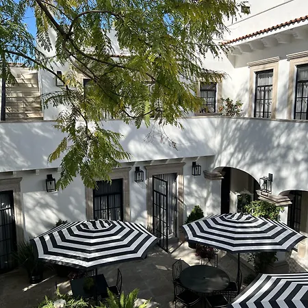 Casa Lani Luxury B&B-3